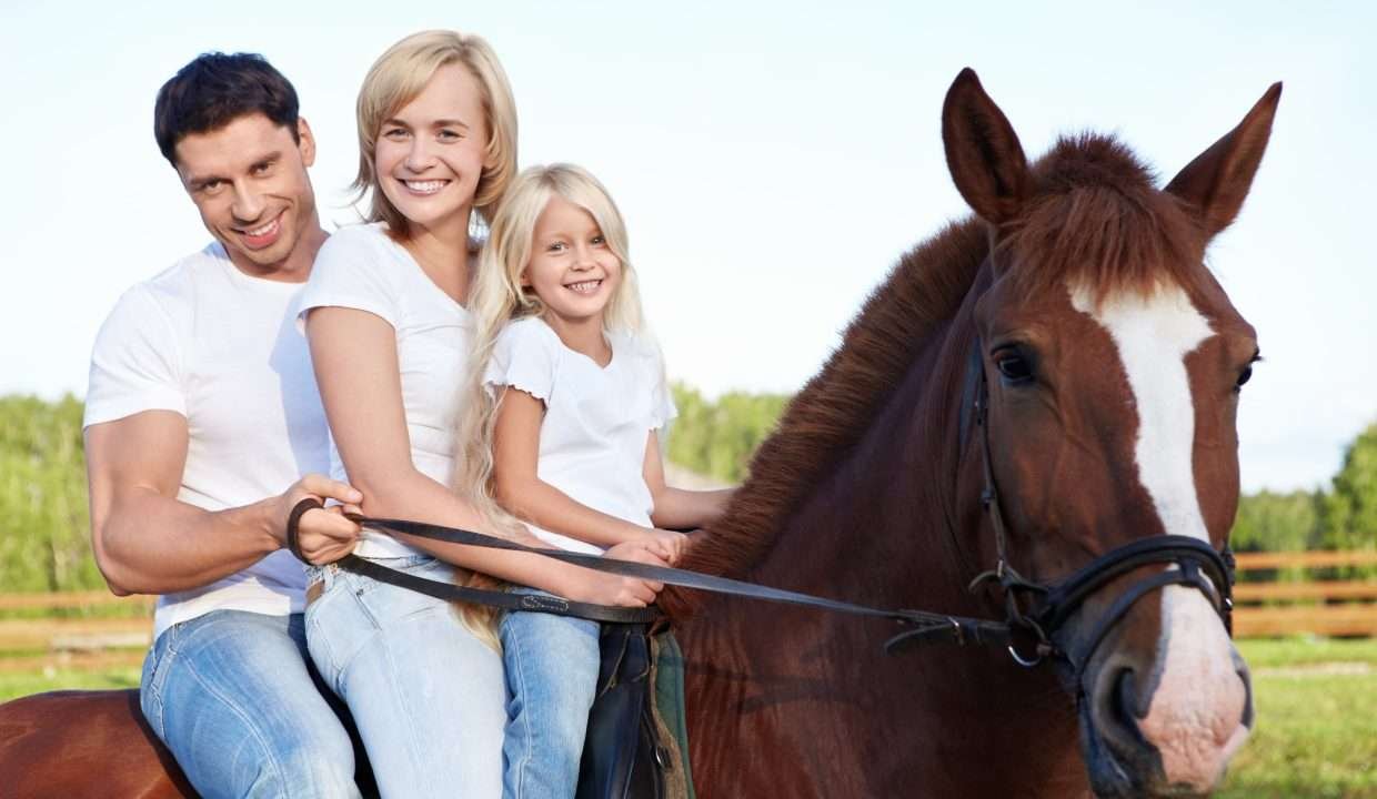 actividad cabalgata fincas de turismo 18 min